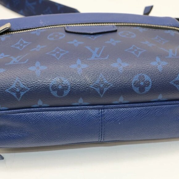 Louis Vuitton Cobalt Blue Taiga Leather Monogram Canvas Outdoor Messenger Bag - Picture 7 of 15